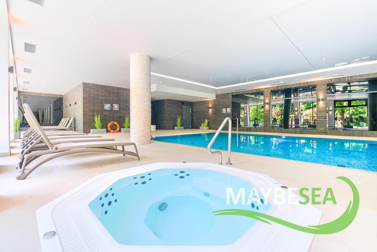 Maybesea Nadmorskie Tarasy A415 Kolobrzeg Exterior photo